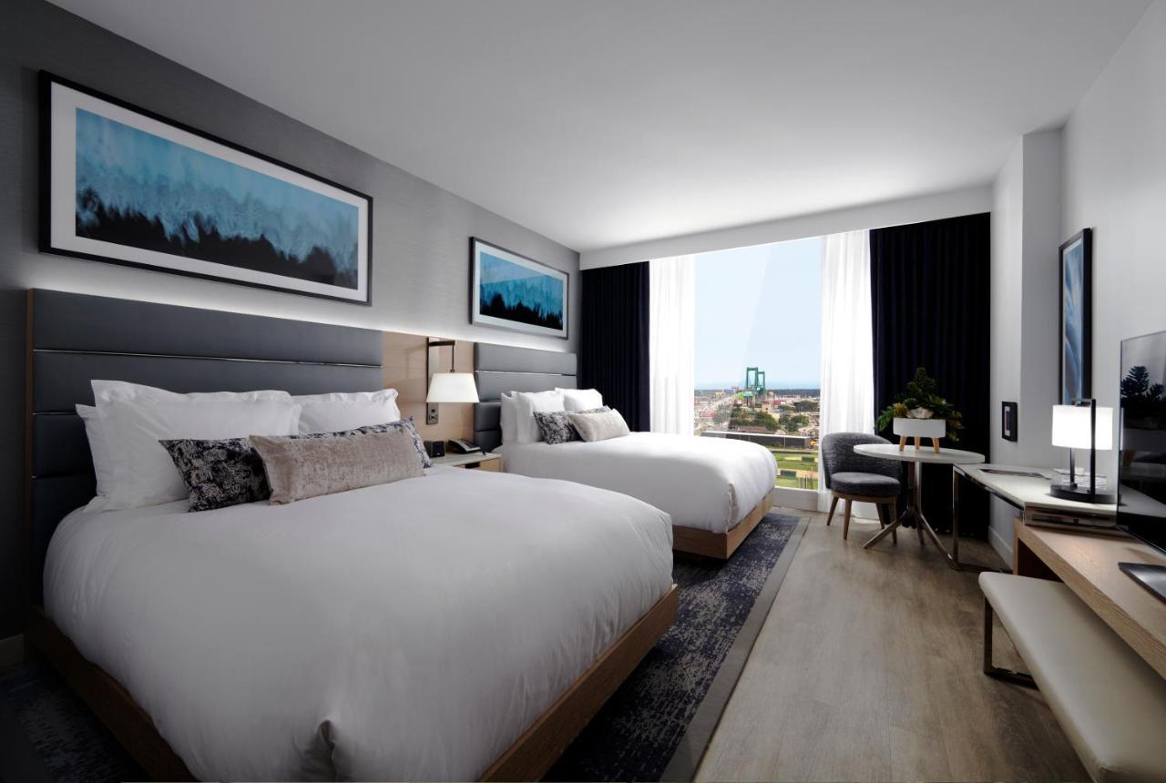 Deluxe Double Queen,1065238504:JPEG