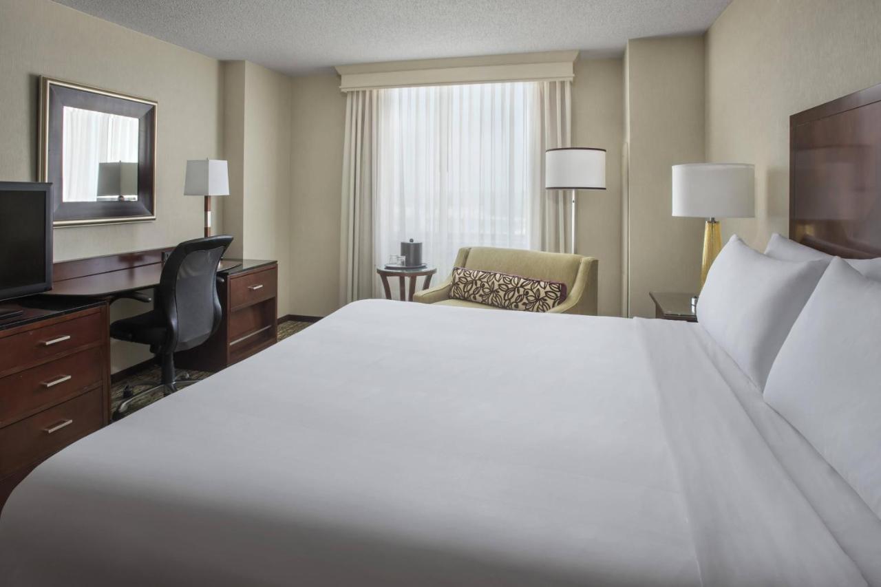 King Room Concierge Level,1425542902:JPEG