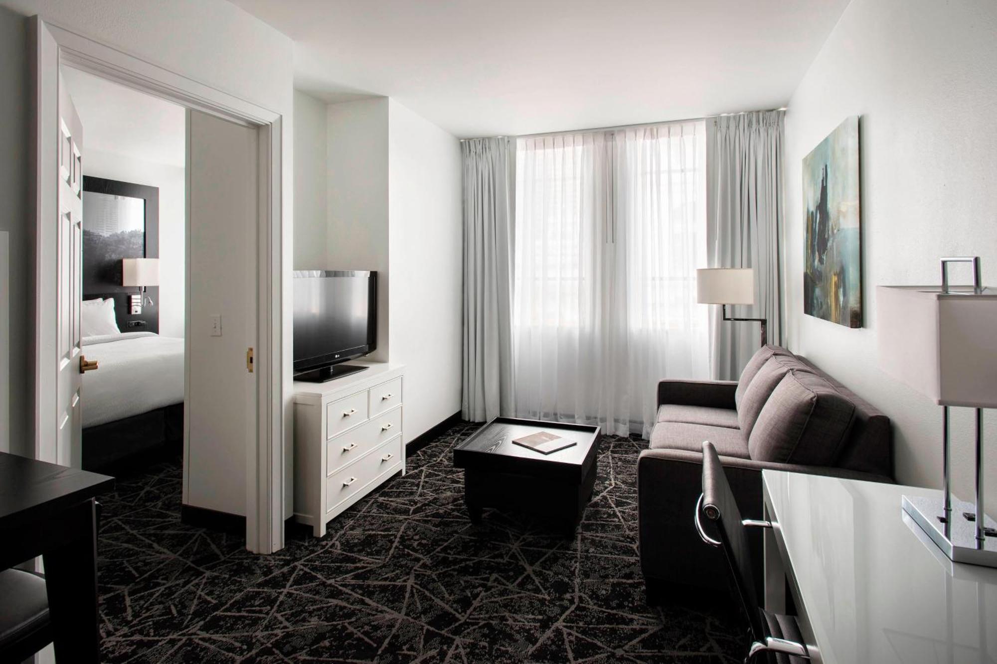 One-Bedroom King Suite Sofa Bed