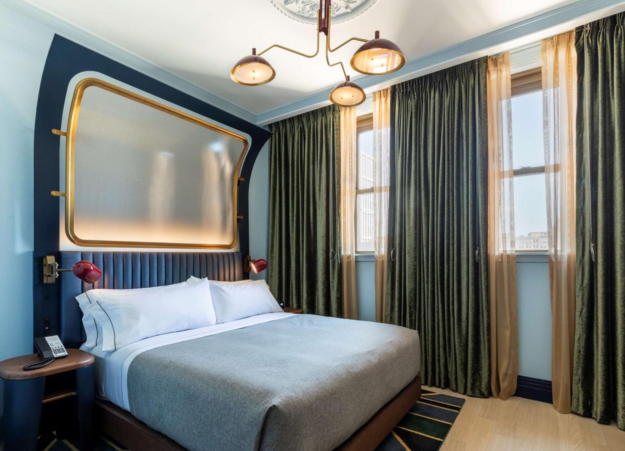 King Room City View Mobility Accessible