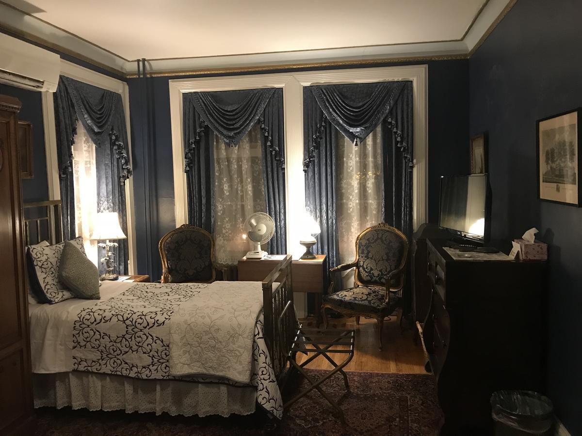 Twin Room Two Twin Beds Garden View