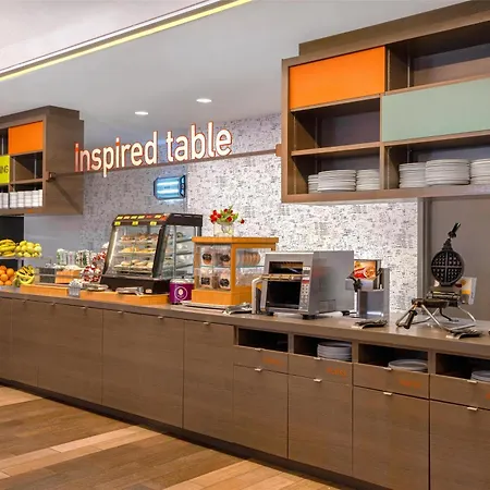 Home2 Suites By Hilton Philadelphia Convention Center-3