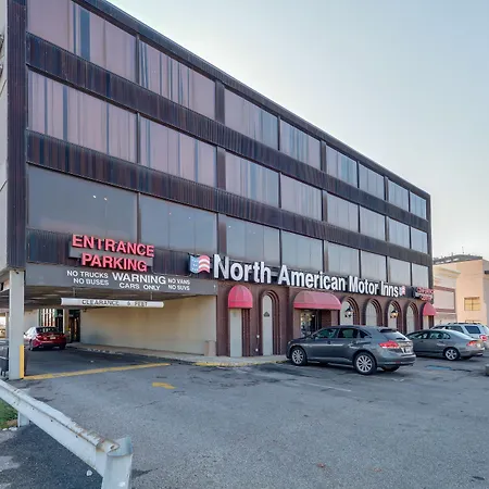 Philly Inn & Suites-3