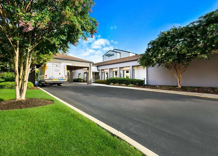 Sonesta Select Philadelphia Airport Hotel