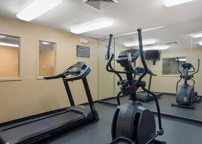 Extended Stay America Suites - Philadelphia - Airport - Bartram Ave