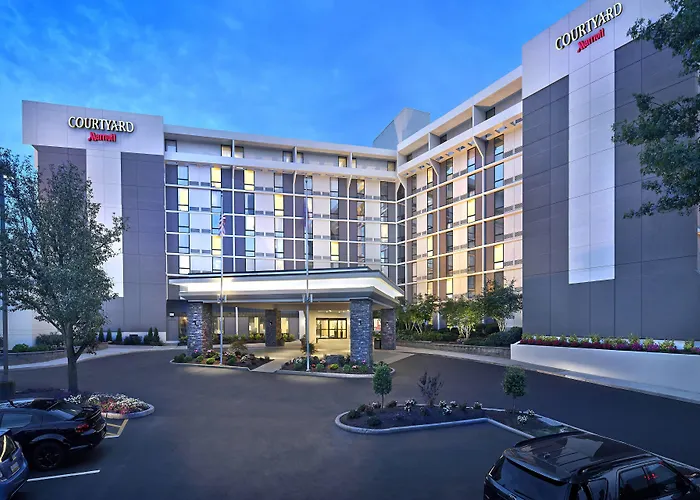 Courtyard By Marriott Philadelphia City Avenue