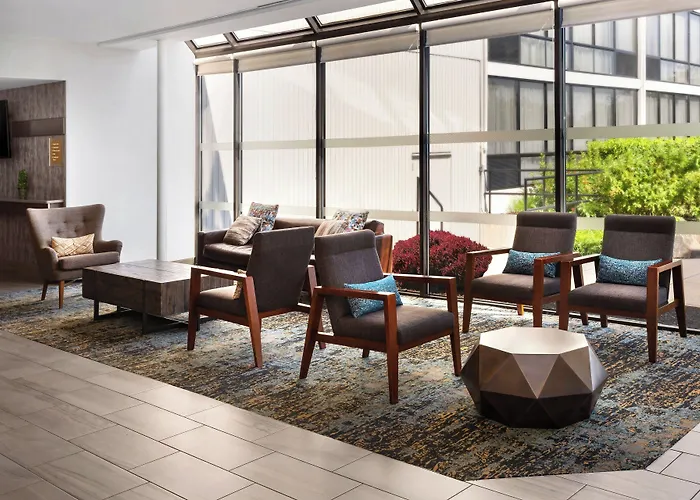 Four Points Philadelphia Northeast Hotel